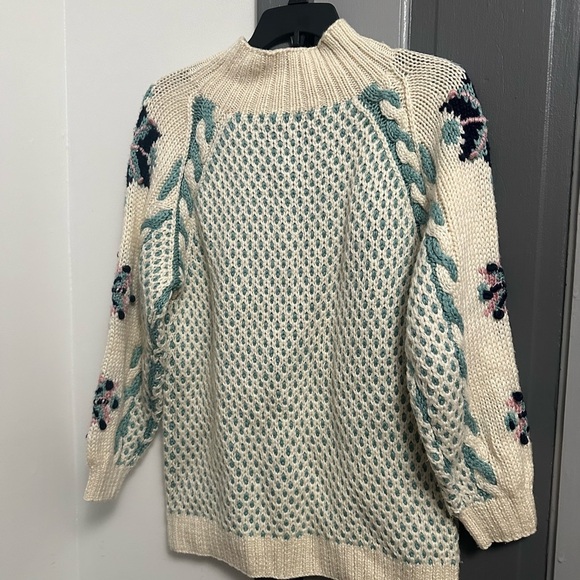 VTG Susann d Blue and Cream Turtleneck Sweater with Nordic Patterns - Picture 2 of 3
